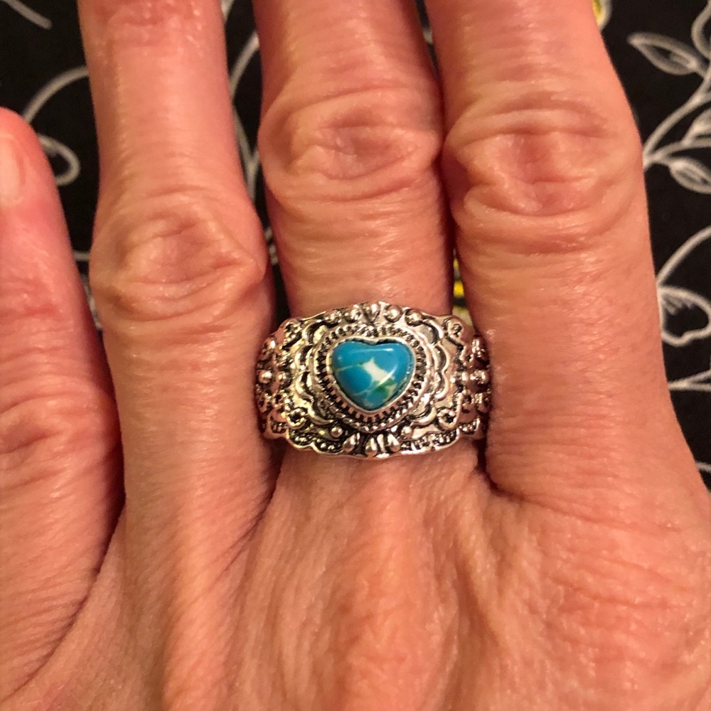 Silver Heart Ring with Faux Turquoise Stone - Picture 4 of 9